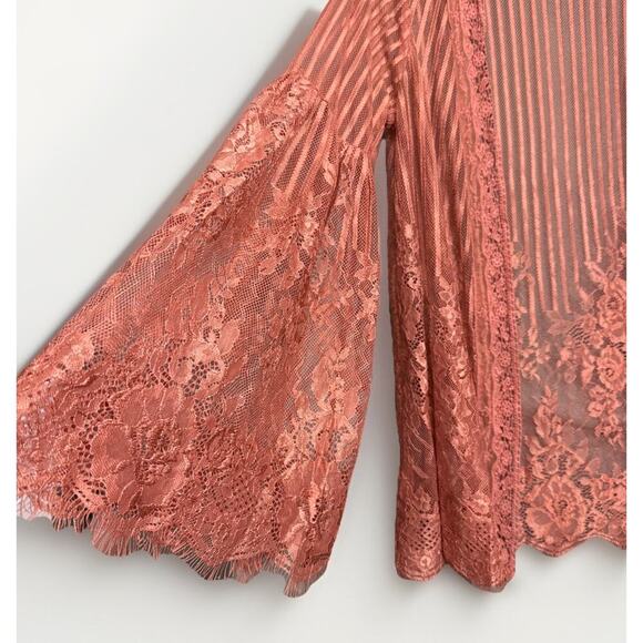 Xhilaration Women's Mauve Pink Lace Open Front Stripe Floral Cardigan Size XS - Picture 4 of 9